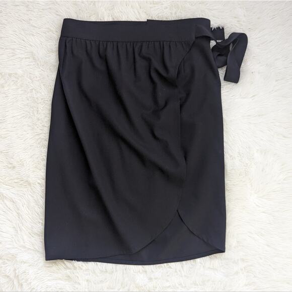 Escada Dresses & Skirts - Women's Escada 34 Black True Wrap Tulip Skirt Size Small